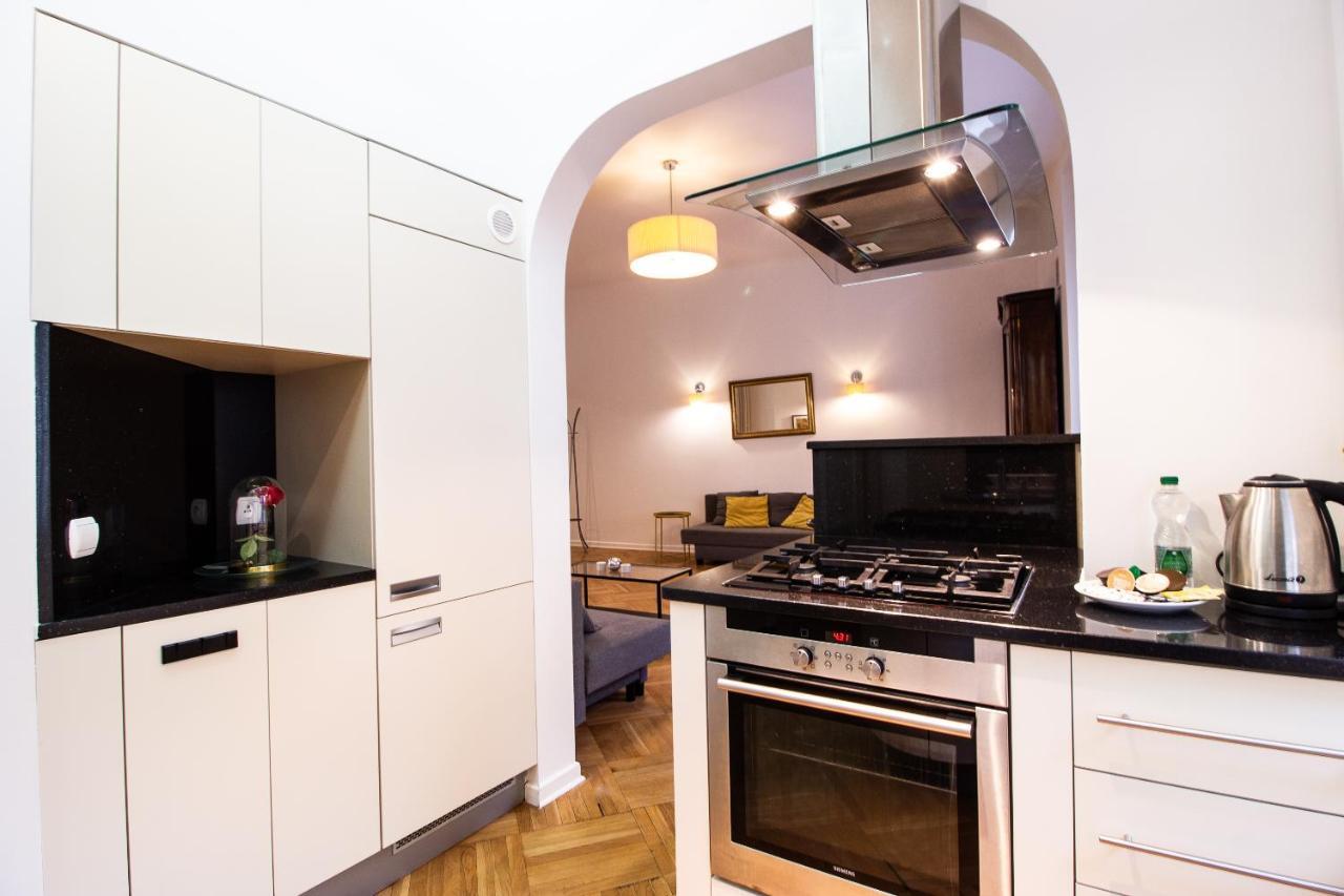 Kopernika Srodmiescie Apartment ワルシャワ エクステリア 写真