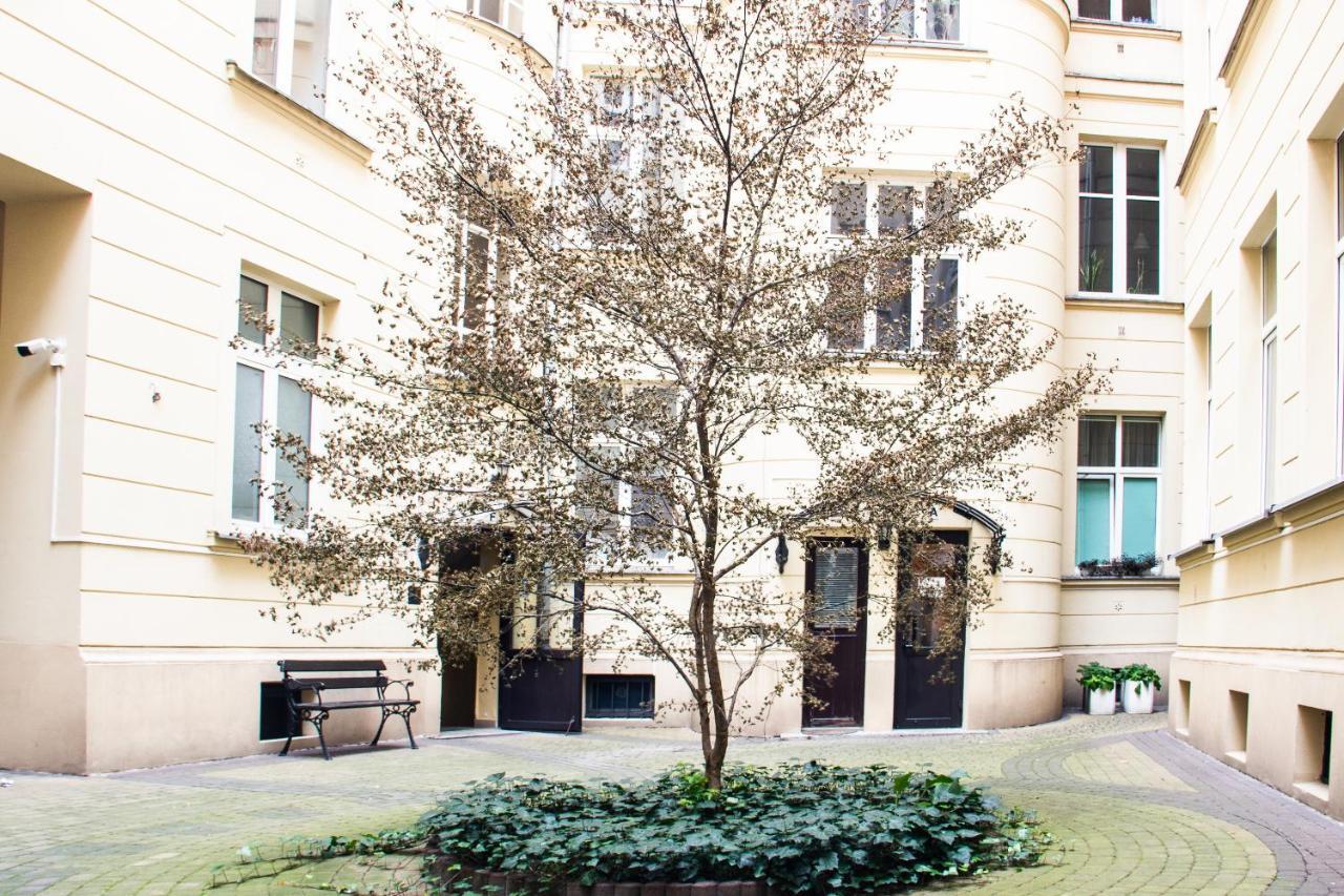 Kopernika Srodmiescie Apartment ワルシャワ エクステリア 写真